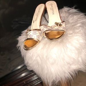 Louis Vuitton heels🥰!!